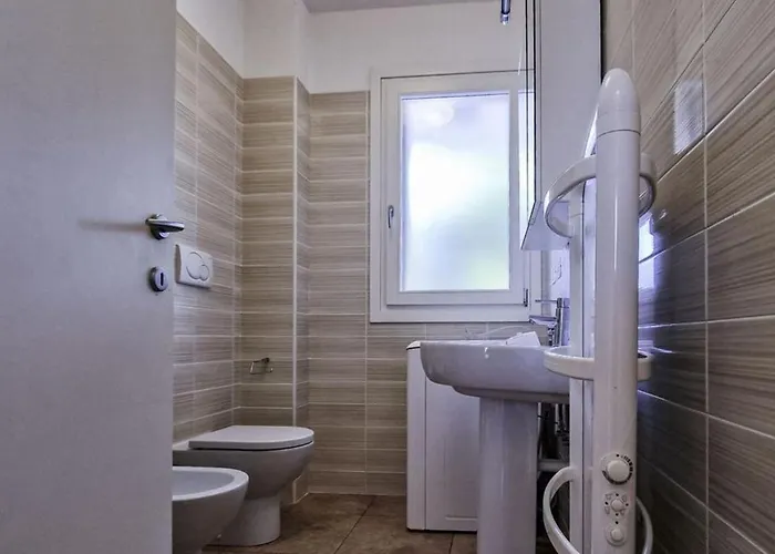 Lovely Overlooking The Pool In Appartement Bibione