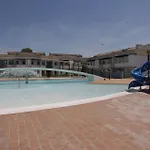 Lovely Overlooking The Pool In * بيبيوني