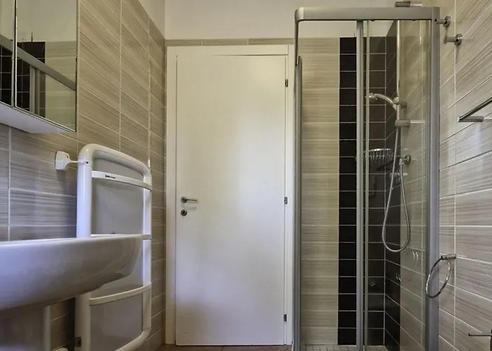 Lovely Overlooking The Pool In * بيبيوني